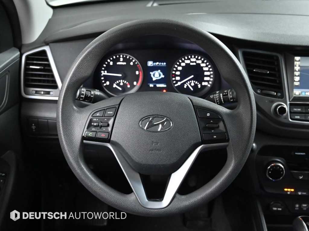 HYUNDAI Tucson 2016 Blanco - Importación desde Corea - HF Imports Iquique - Foto 13