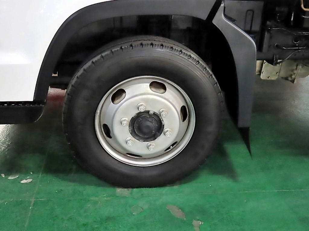 medium and large cargo Cargo 2015 Blanco - Importación desde Corea - HF Imports Iquique - Foto 17