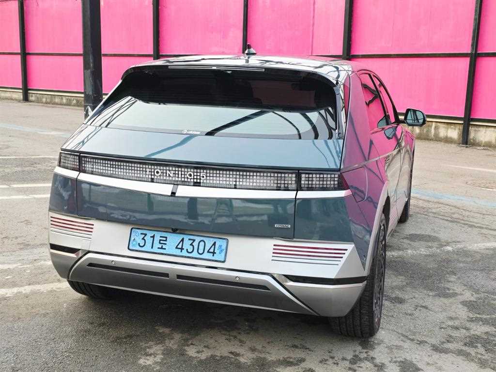 HYUNDAI Ioniq 5 - Vista 5