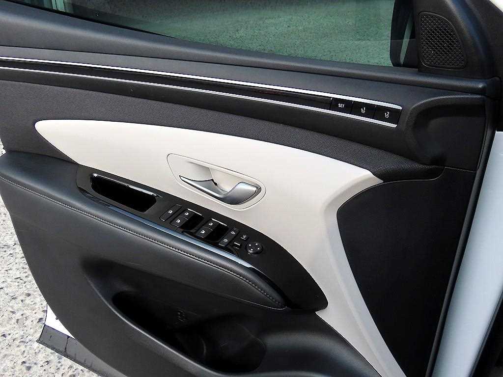 HYUNDAI Tucson - Vista 11