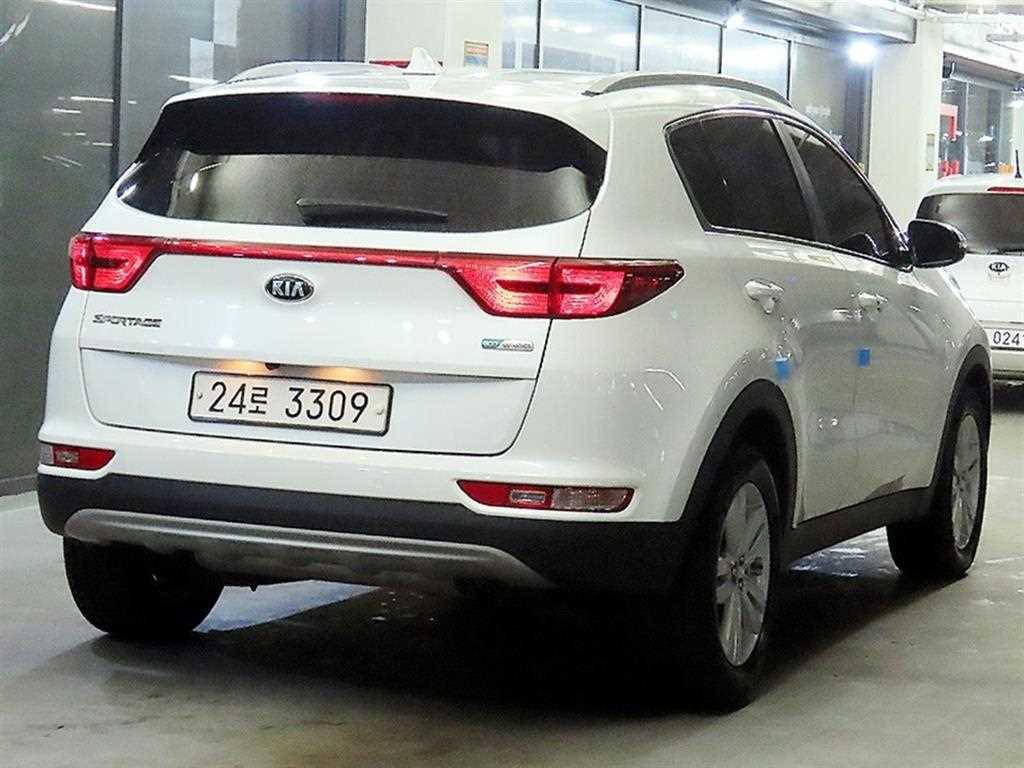 KIA Sportage - Vista 4