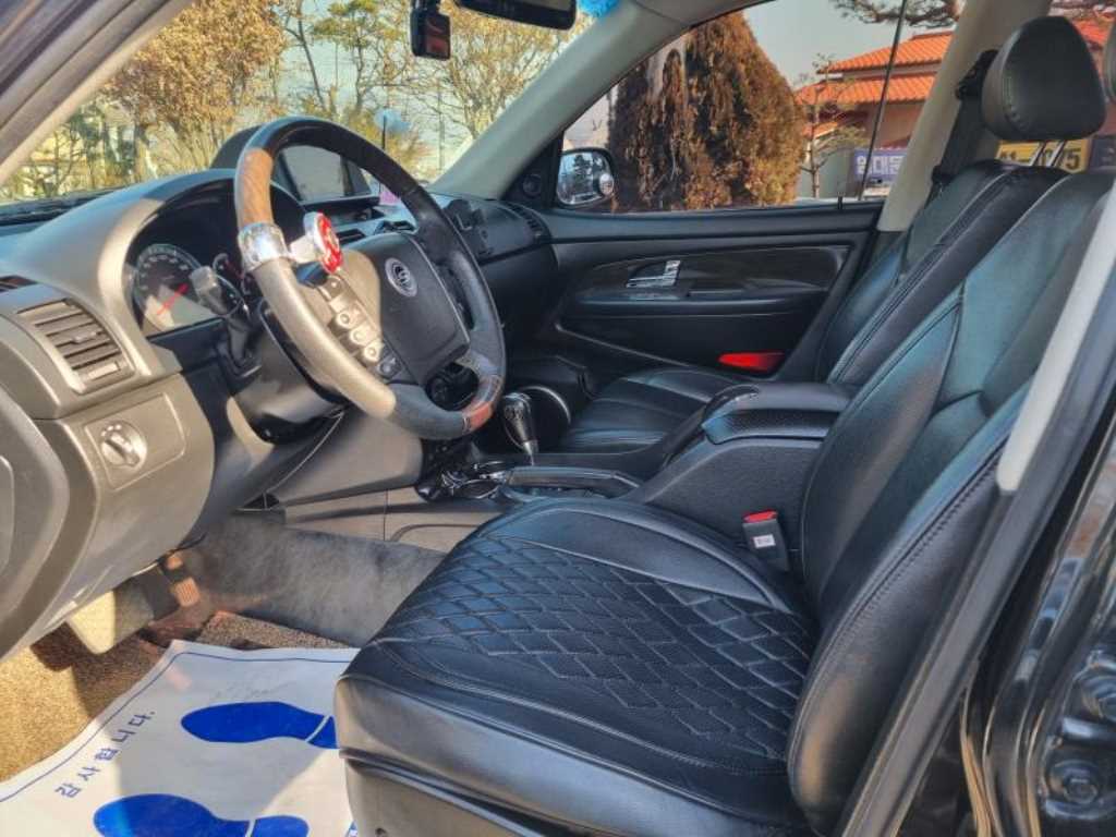 Ssangyong Rexton - Vista 7