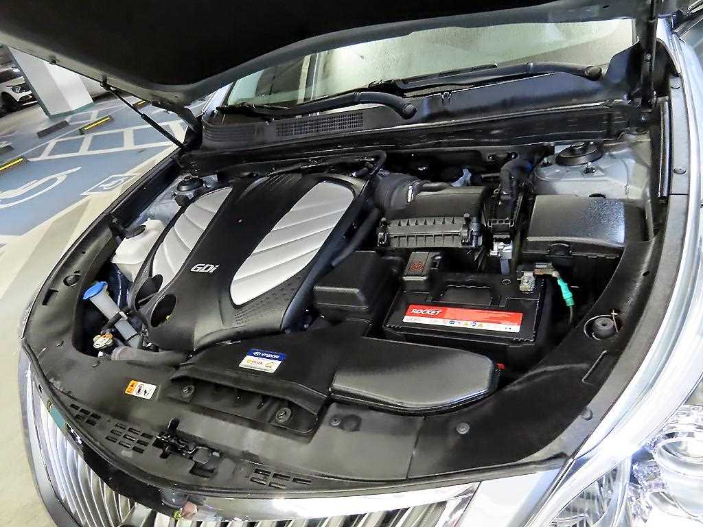 HYUNDAI Grandeur 2015 Gris - Importación desde Corea - HF Imports Iquique - Foto 19