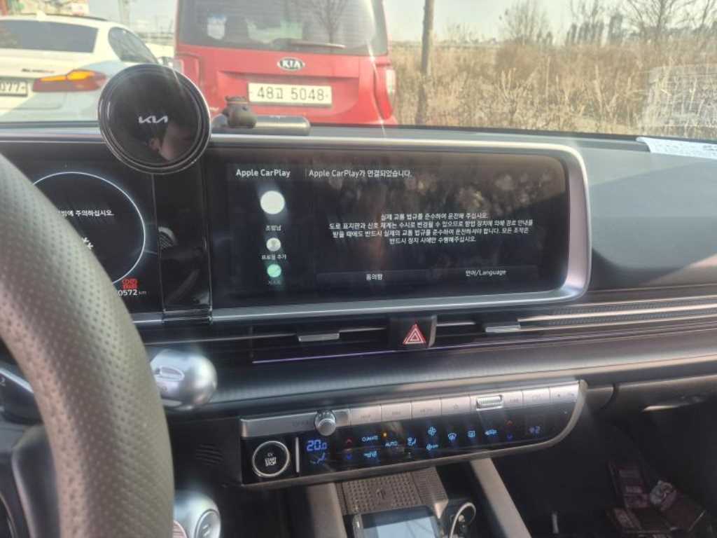 HYUNDAI Ioniq 6 - Vista 10