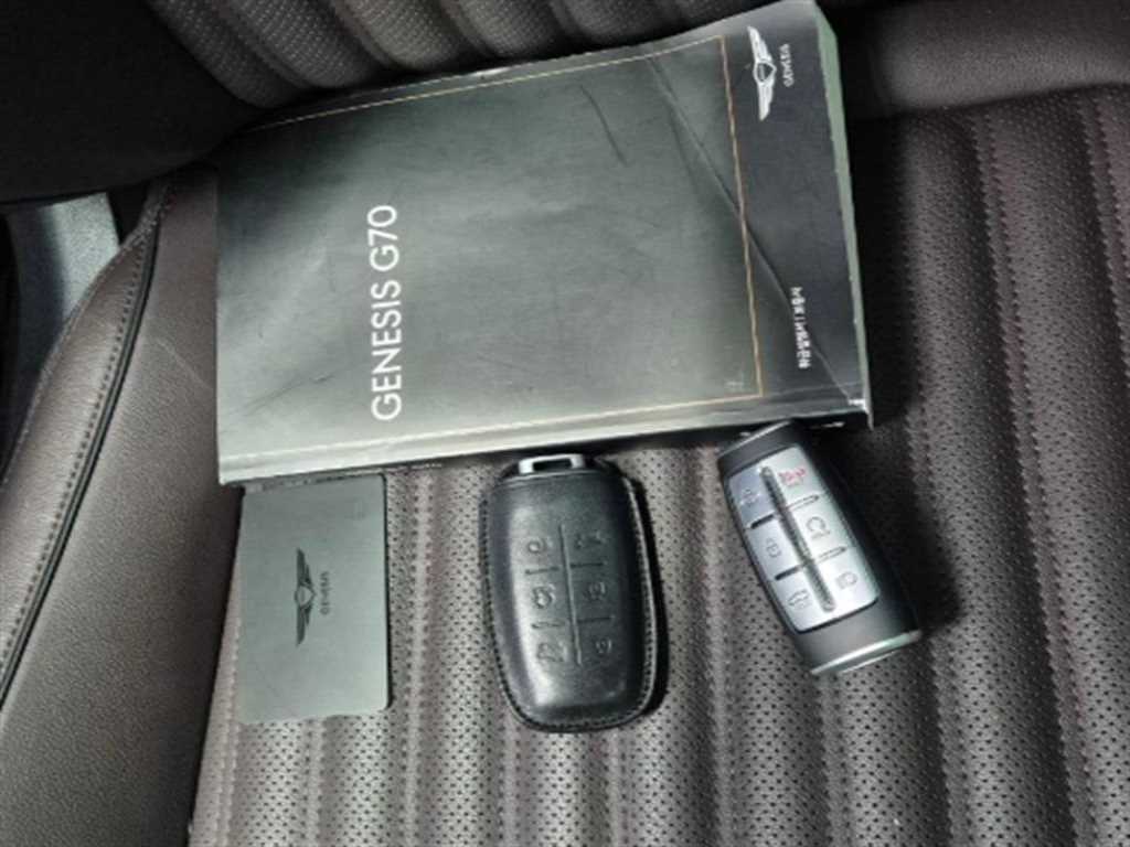 Genesis G70 2022 Azul - Importación desde Corea - HF Imports Iquique - Foto 16
