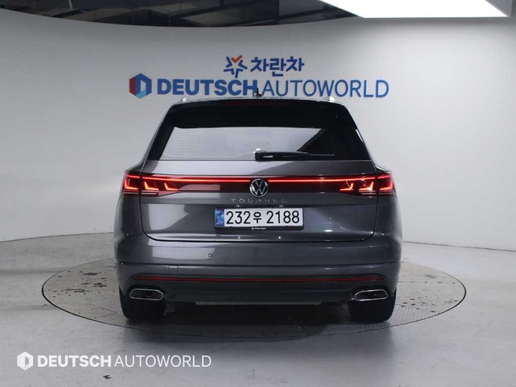 Volkswagen Touareg - Vista 4