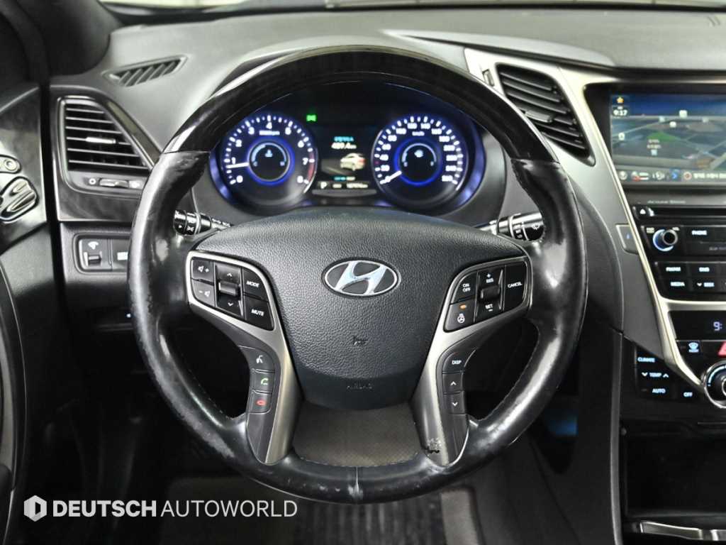 HYUNDAI Grandeur 2014 Negro - Importación desde Corea - HF Imports Iquique - Foto 13