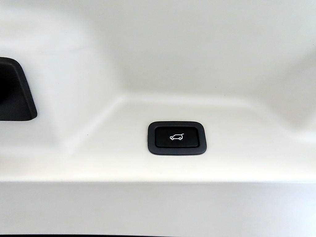 Land Rover Range Rover 2014 Negro - Importación desde Corea - HF Imports Iquique - Foto 16