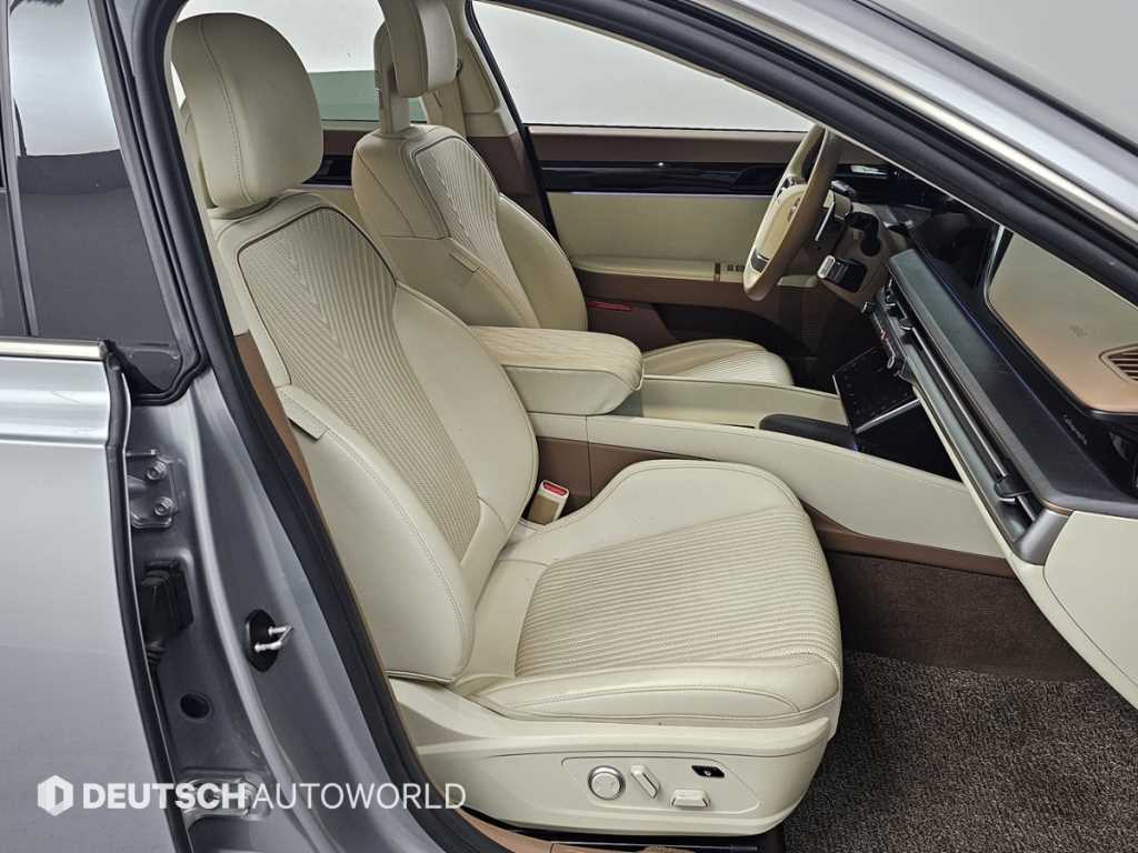 HYUNDAI Grandeur - Vista 10