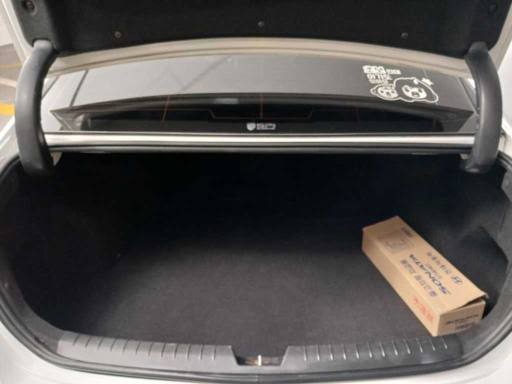 HYUNDAI Sonata 2015 Blanco - Importación desde Corea - HF Imports Iquique - Foto 18