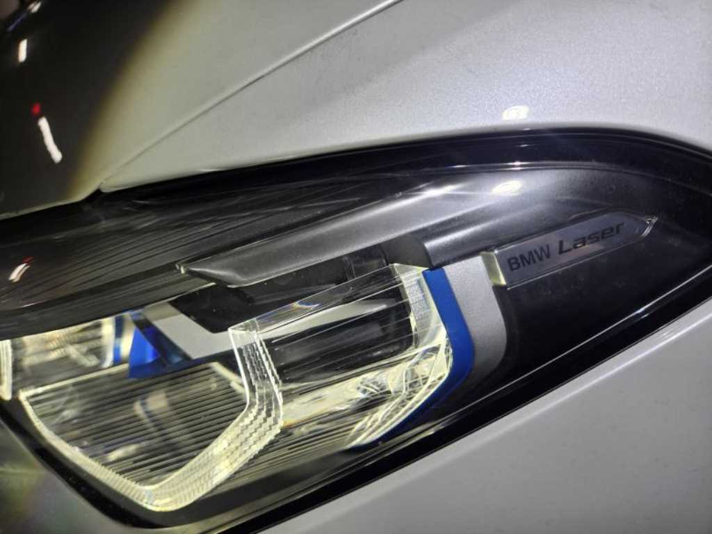 BMW 8 Series 2021 Blanco - Importación desde Corea - HF Imports Iquique - Foto 14