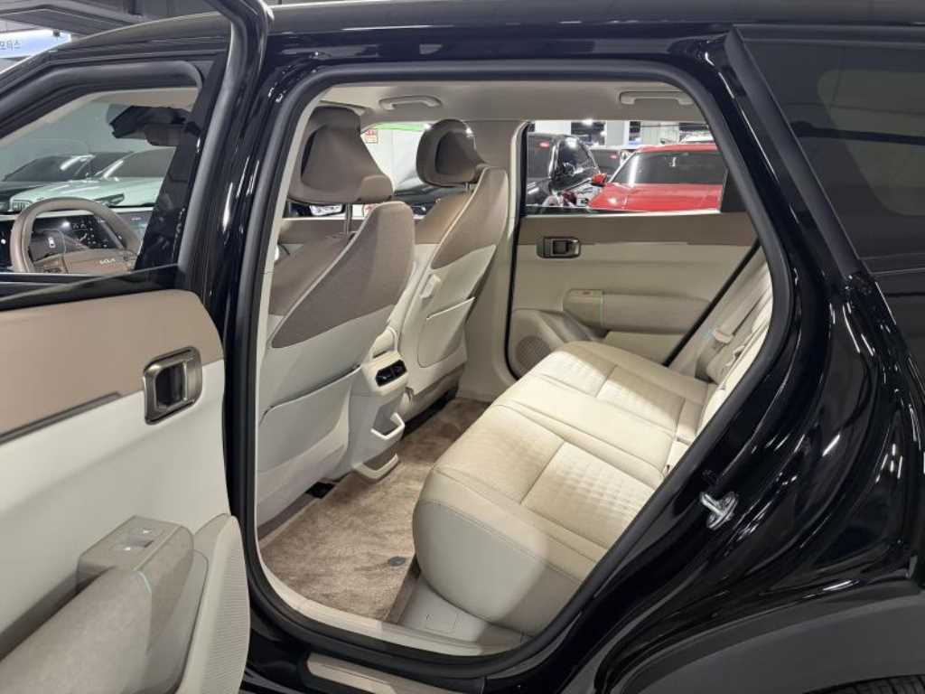 KIA EV4 2026 Negro - Importación desde Corea - HF Imports Iquique - Foto 15