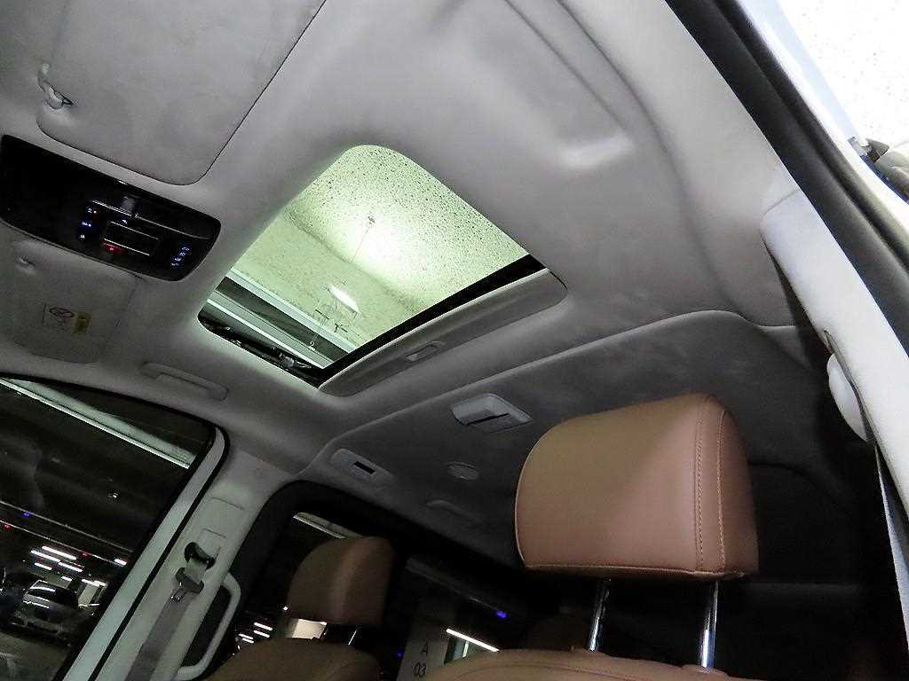 HYUNDAI Staria 2025 Blanco - Importación desde Corea - HF Imports Iquique - Foto 14