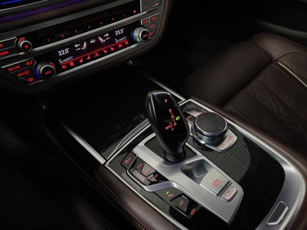 BMW 7 Series 2016 - Importación desde Corea - HF Imports Iquique - Foto 15