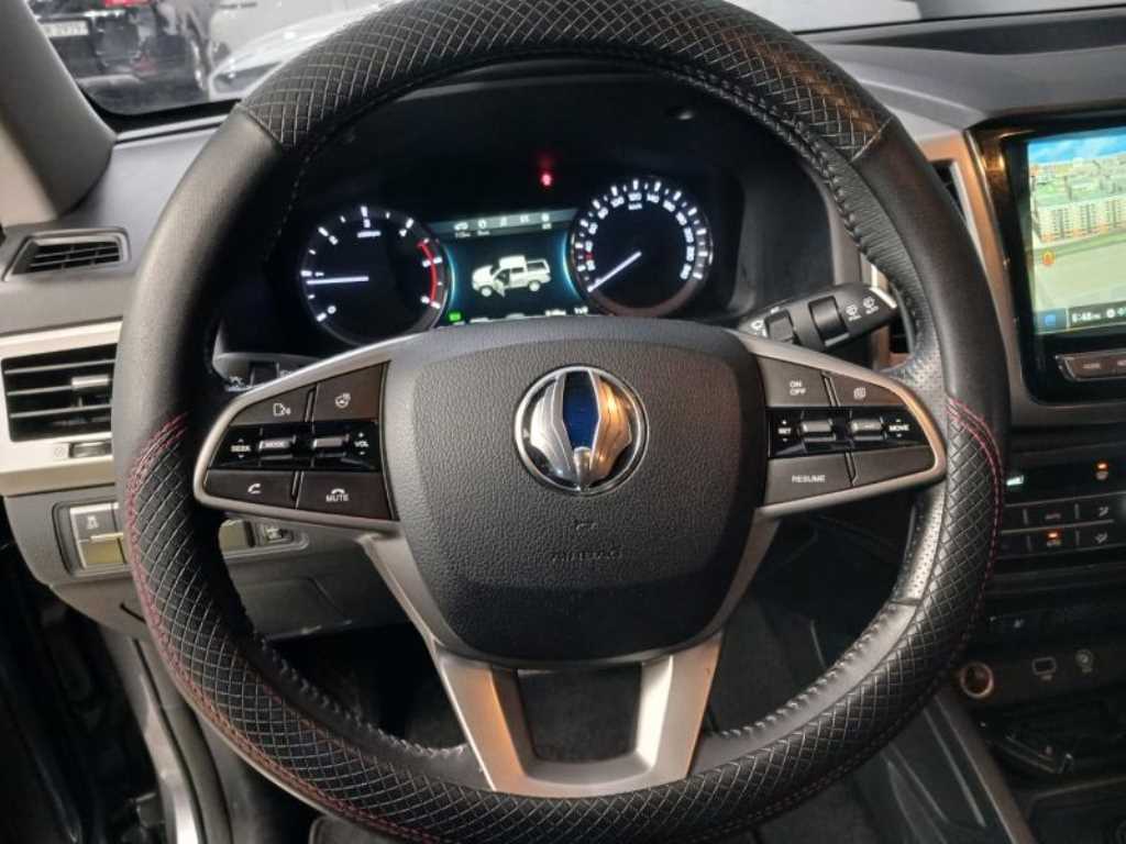 Ssangyong Rexton - Vista 11