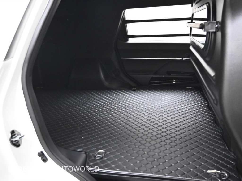 Ssangyong Torres - Vista 12