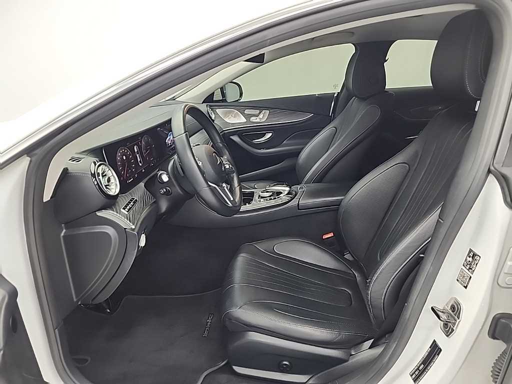 Mercedes Benz CLS Class - Vista 11