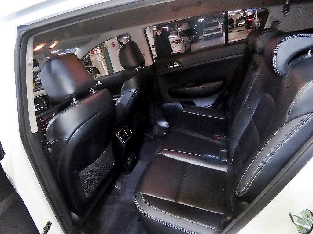 KIA Sportage - Vista 7