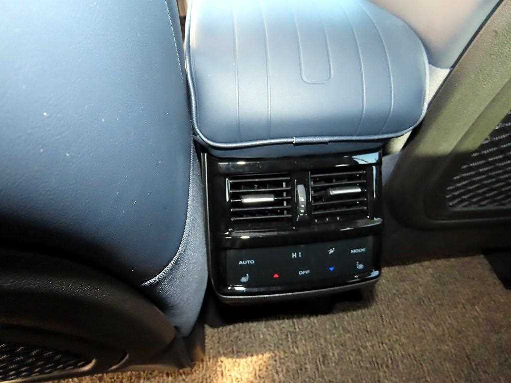 SAMSUNG Grand Koleos 2025 Blanco - Importación desde Corea - HF Imports Iquique - Foto 16