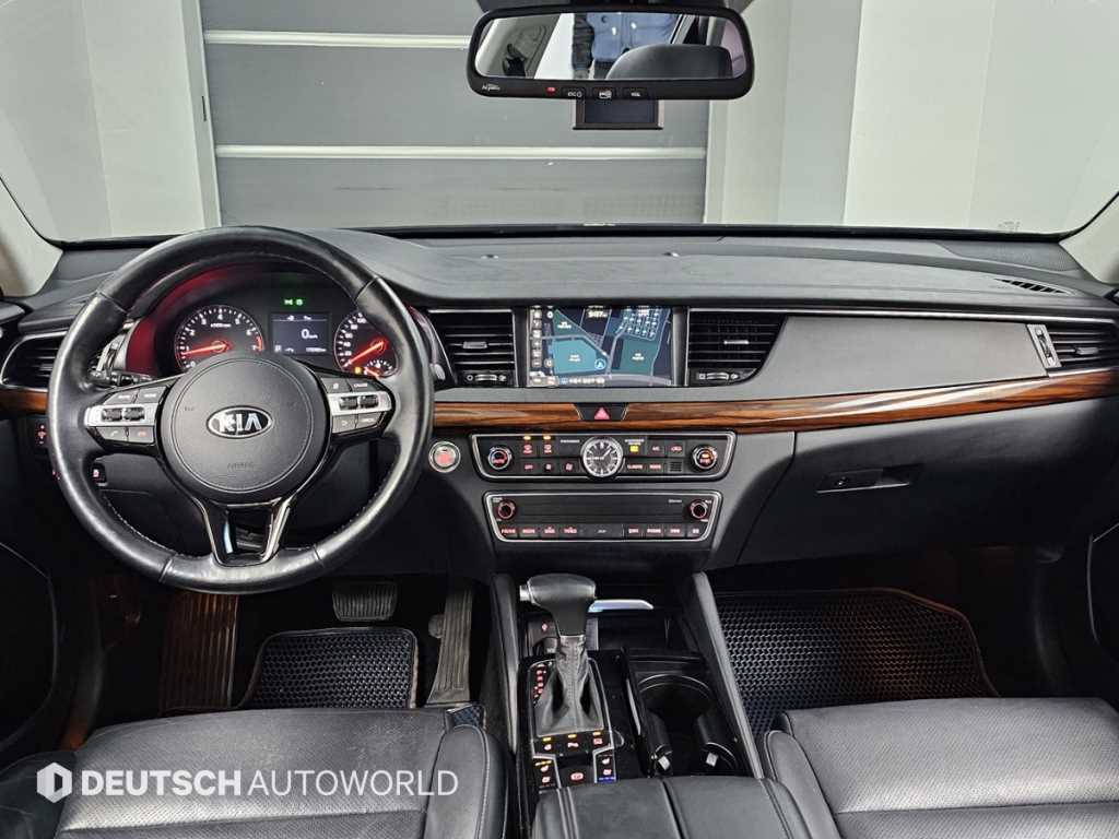 KIA K7 - Vista 7