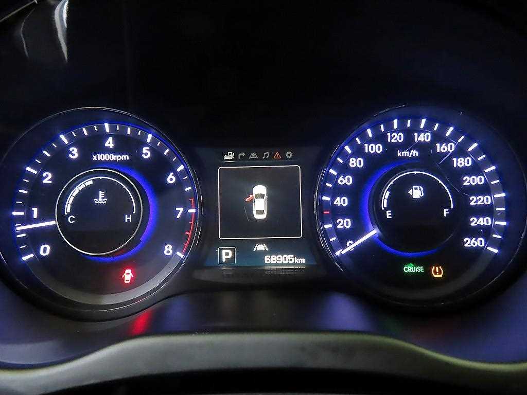 HYUNDAI Grandeur - Vista 9