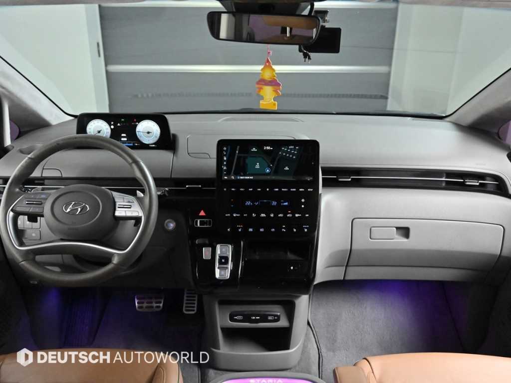 HYUNDAI Staria - Vista 7