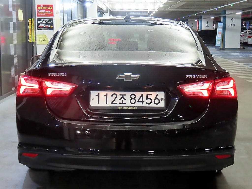 Chevrolet Malibu - Vista 5