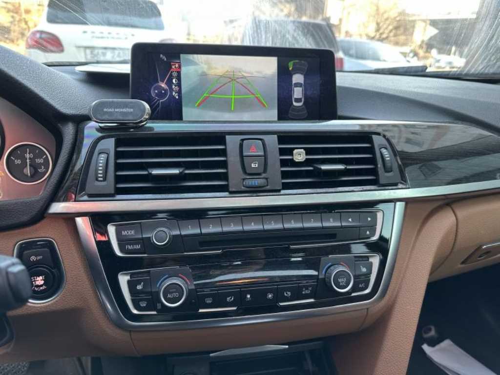 BMW 4 Series - Vista 5