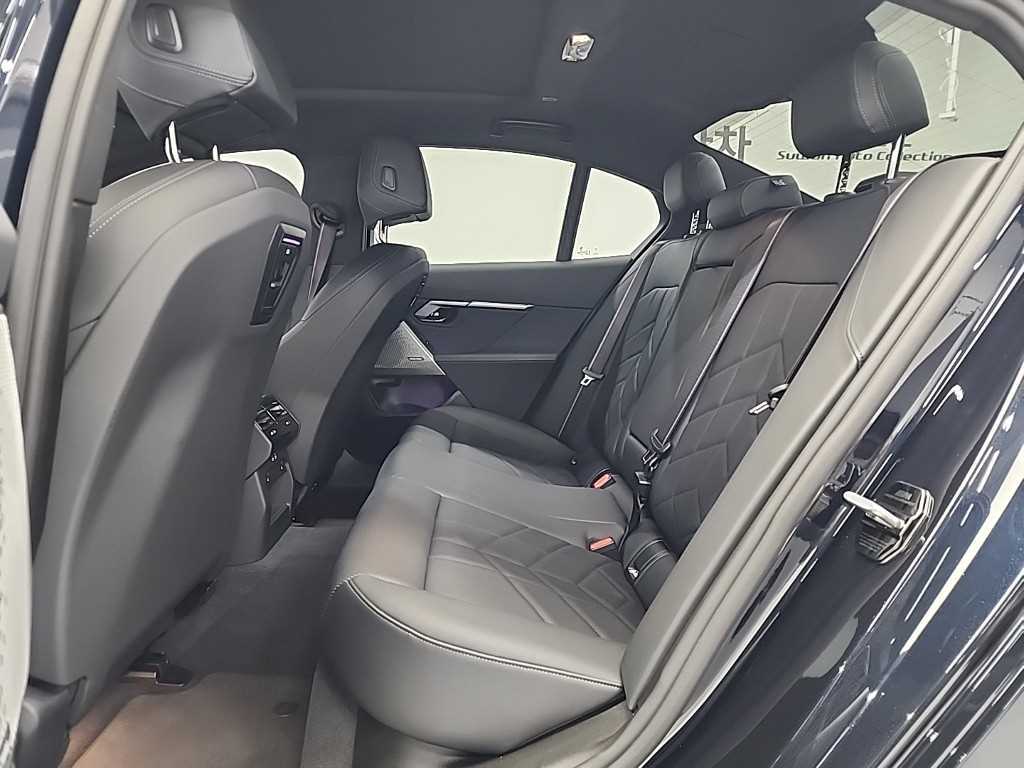 BMW 5 Series - Vista 12