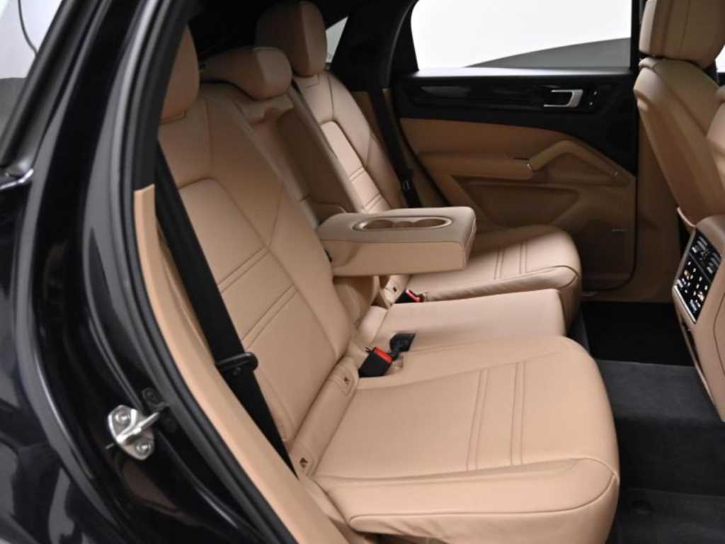 Porsche Cayenne - Vista 12