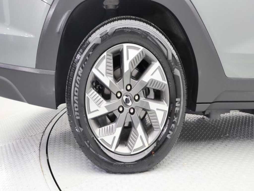 Ssangyong Torres - Vista 8