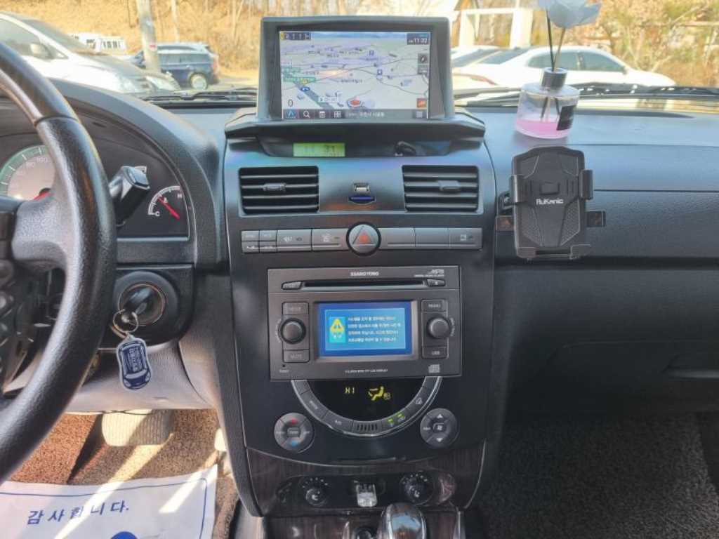 Ssangyong Rexton - Vista 9