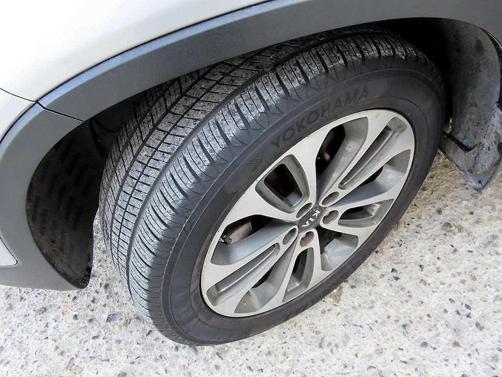 KIA Sorento 2014 Plateado - Importación desde Corea - HF Imports Iquique - Foto 20