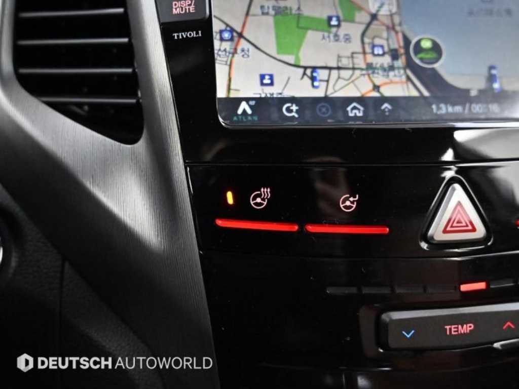 Ssangyong Tivoli 2019 Blanco - Importación desde Corea - HF Imports Iquique - Foto 14