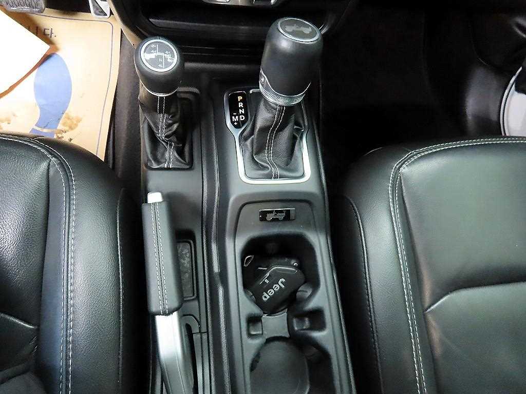 Jeep Wrangler - Vista 10