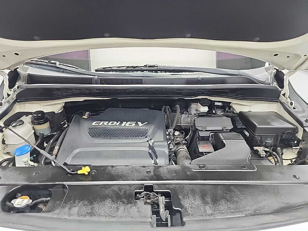 KIA Carnival - Vista 5