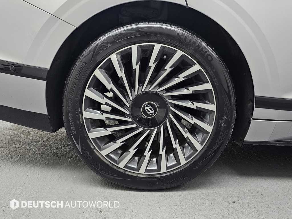 HYUNDAI Grandeur - Vista 5