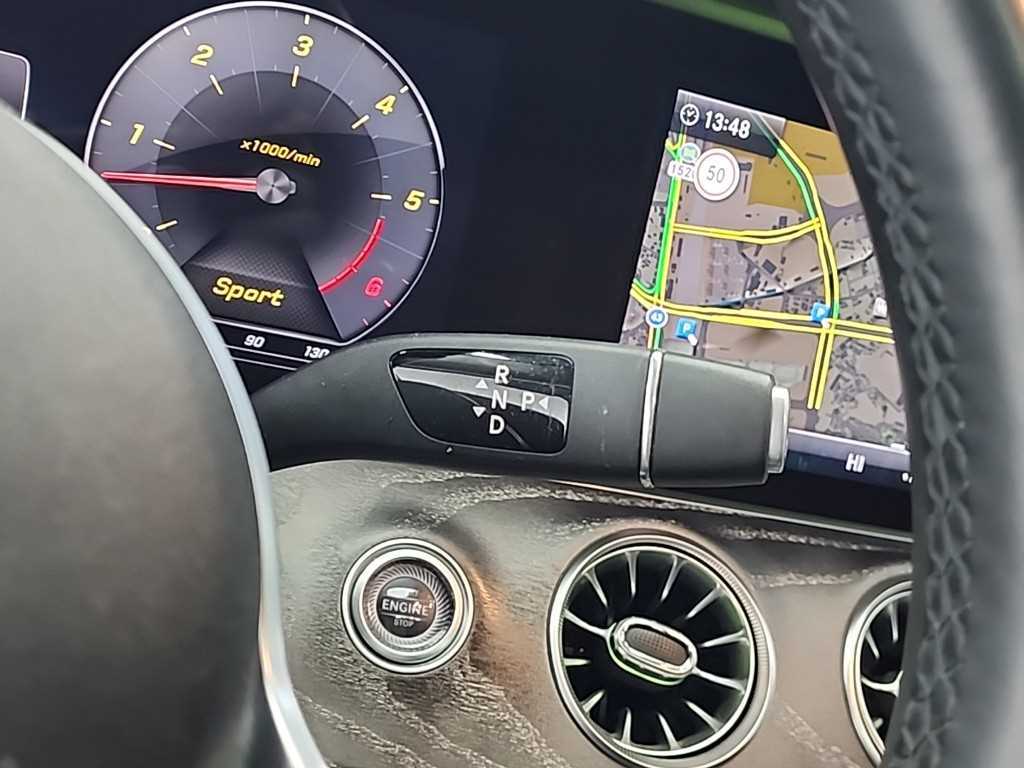 Mercedes Benz CLS Class - Vista 8