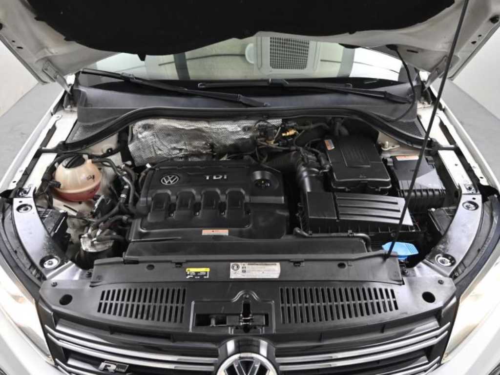 Volkswagen Tiguan - Vista 6