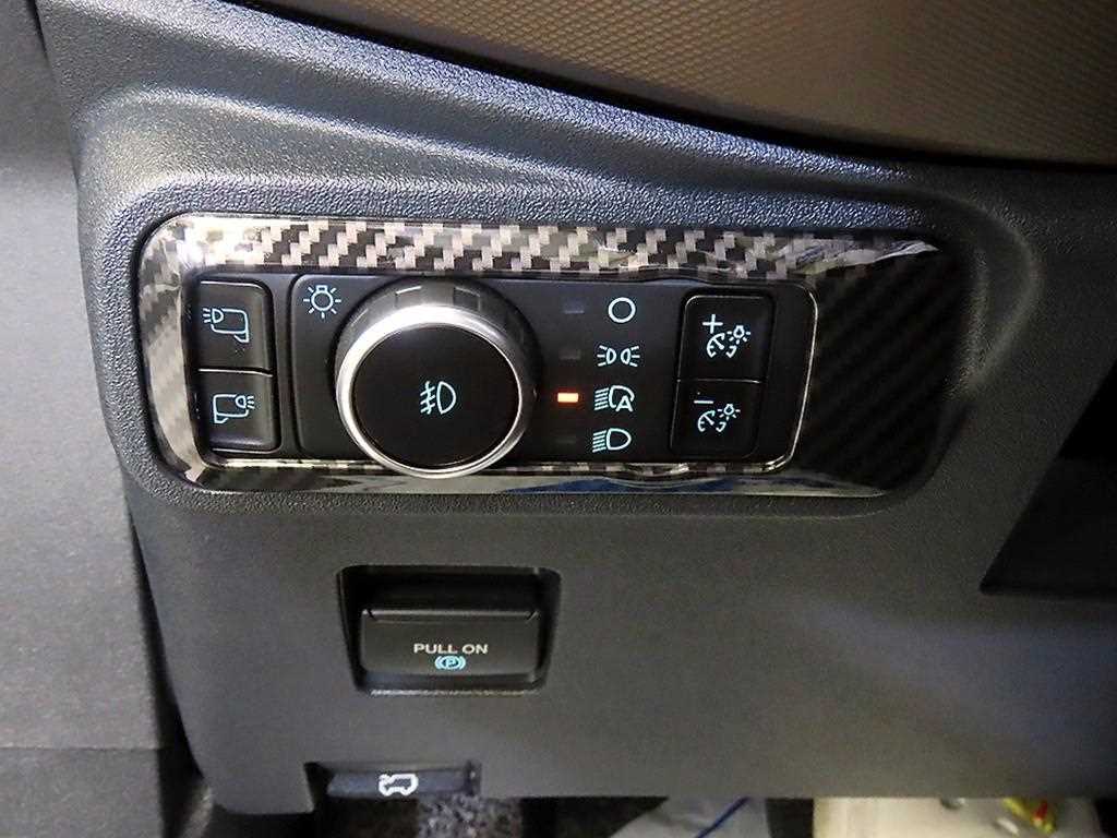 Ford Bronco 2023 Negro - Importación desde Corea - HF Imports Iquique - Foto 13