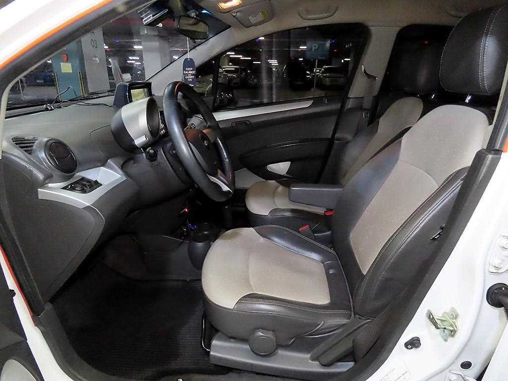 Chevrolet Spark - Vista 6