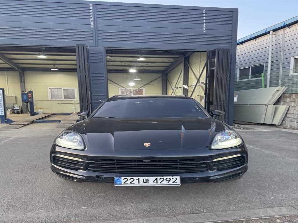 Porsche Cayenne 2019 Negro - Importación desde Corea - HF Imports Iquique - Foto 1