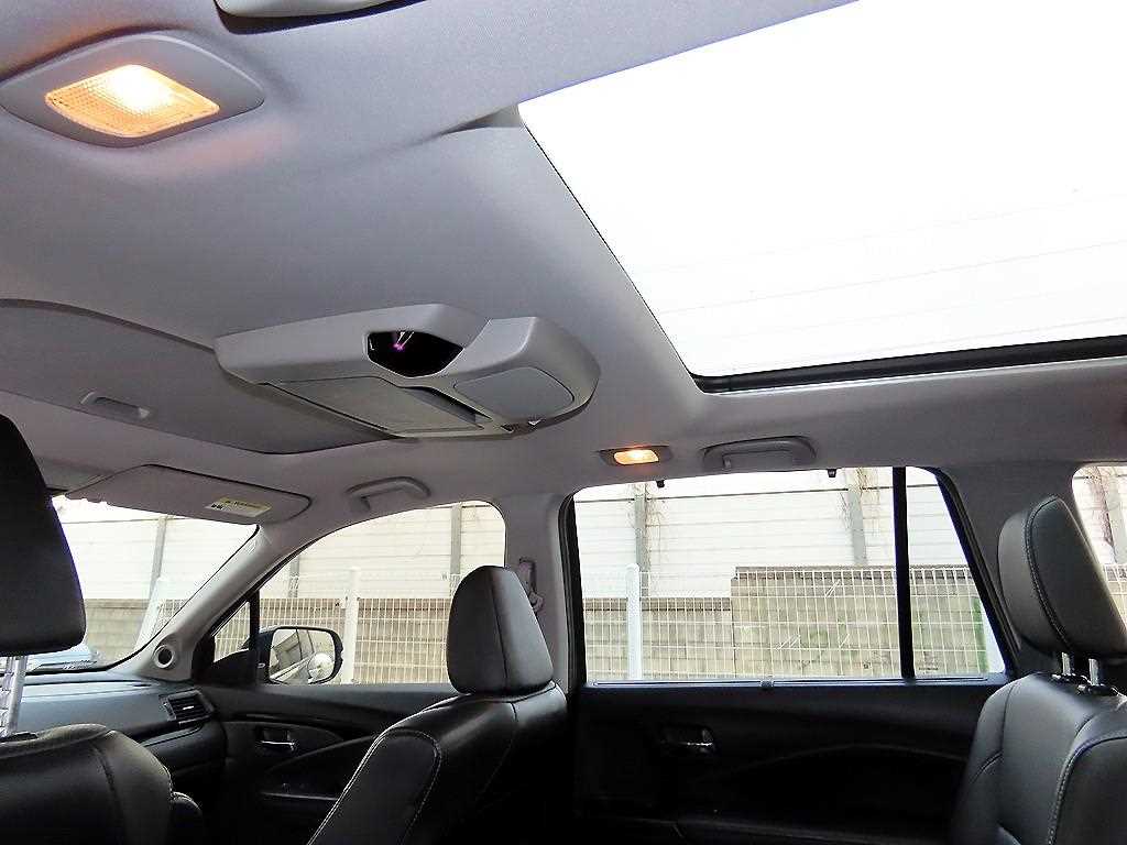 Honda Pilot 2019 Gris - Importación desde Corea - HF Imports Iquique - Foto 16