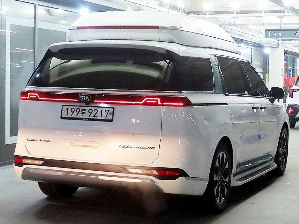 KIA Carnival - Vista 4