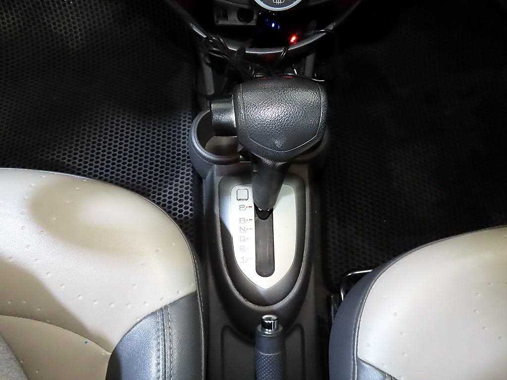 Chevrolet Spark - Vista 12