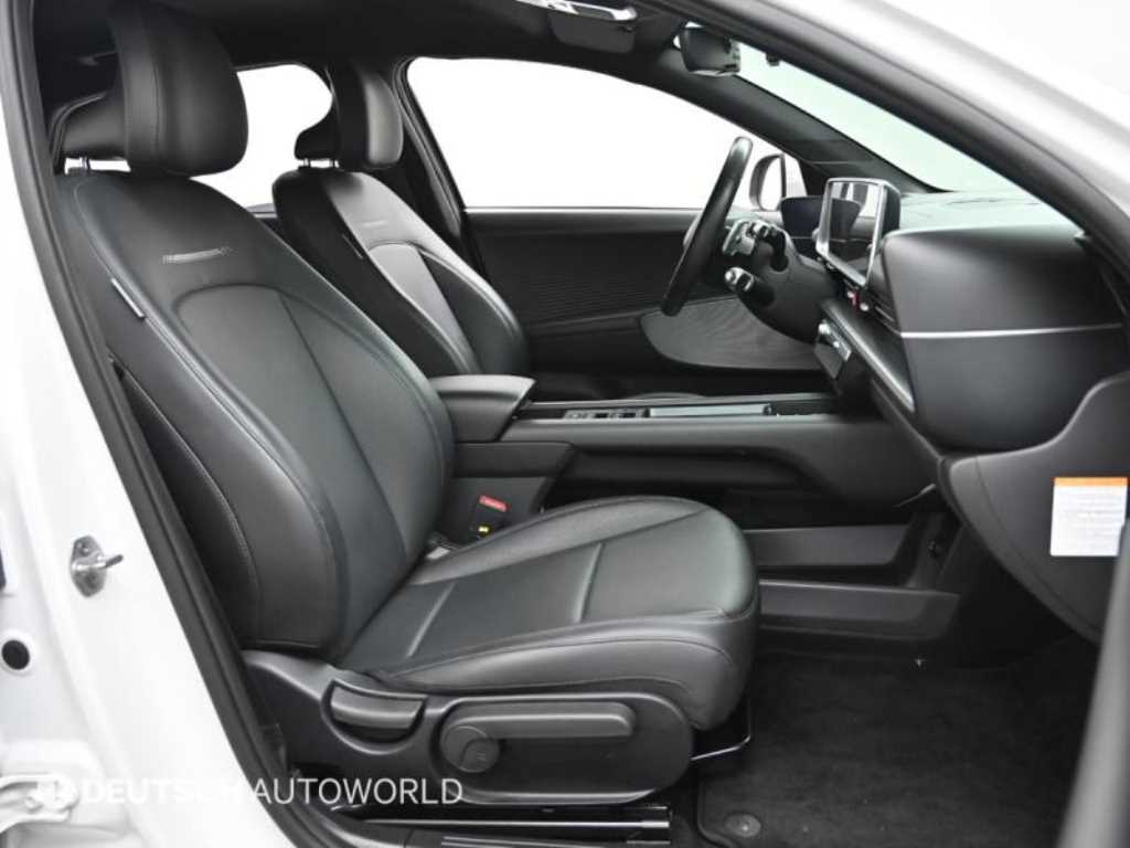 HYUNDAI Ioniq 6 - Vista 10