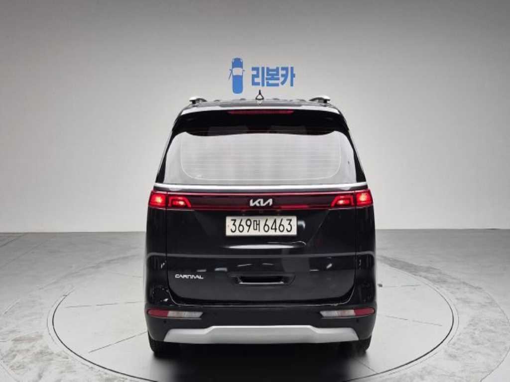 KIA Carnival - Vista 4