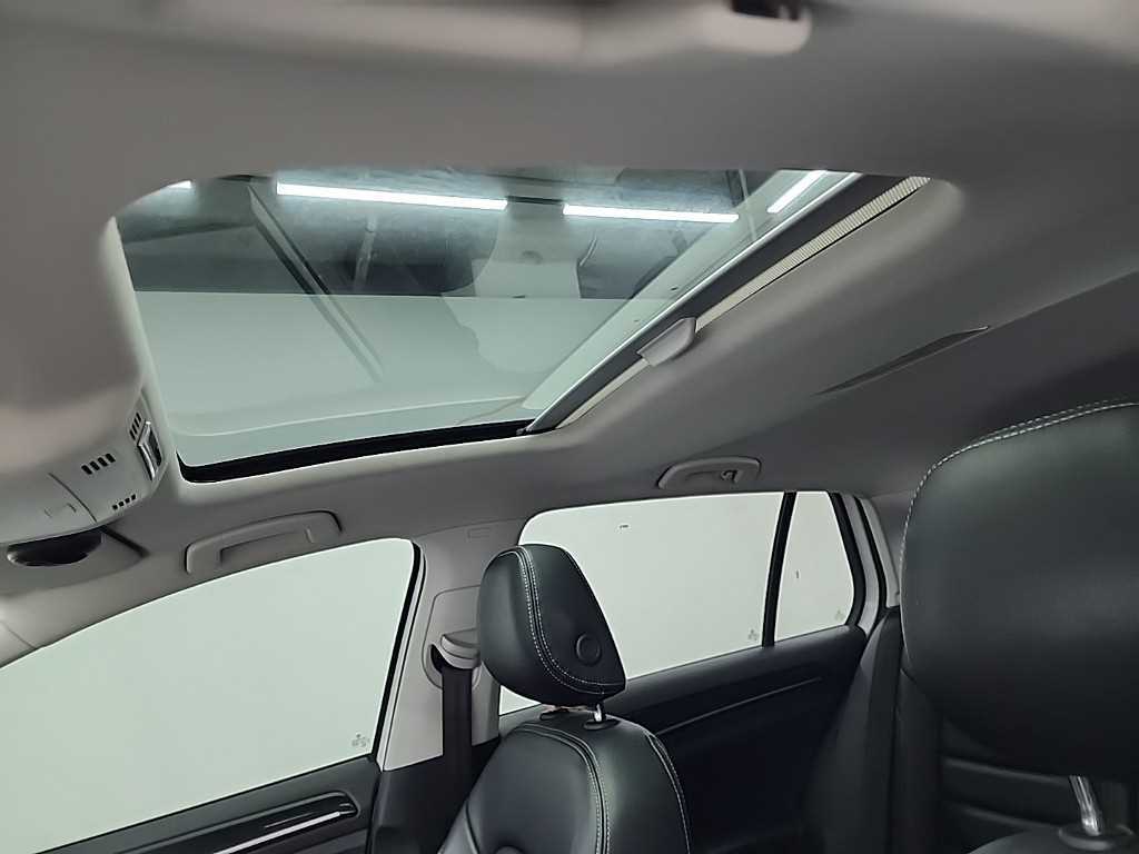 Volkswagen Golf 2015 Blanco - Importación desde Corea - HF Imports Iquique - Foto 14