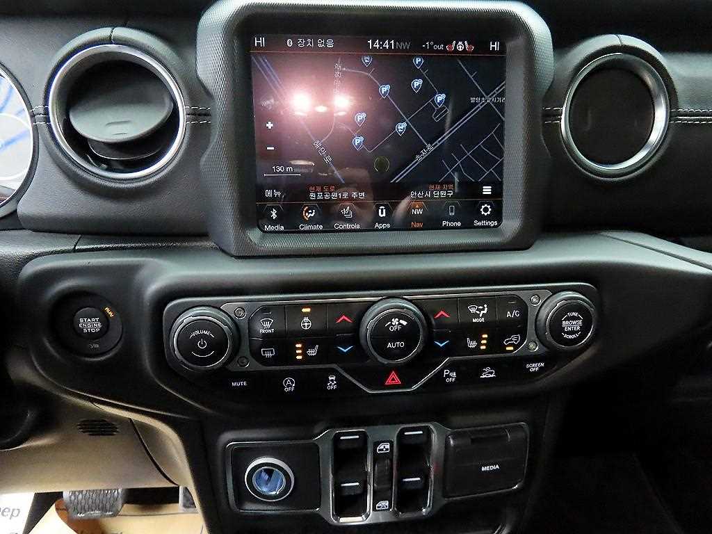 Jeep Wrangler - Vista 12