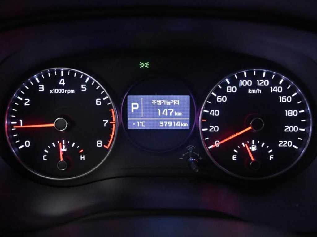 KIA Morning - Vista 8